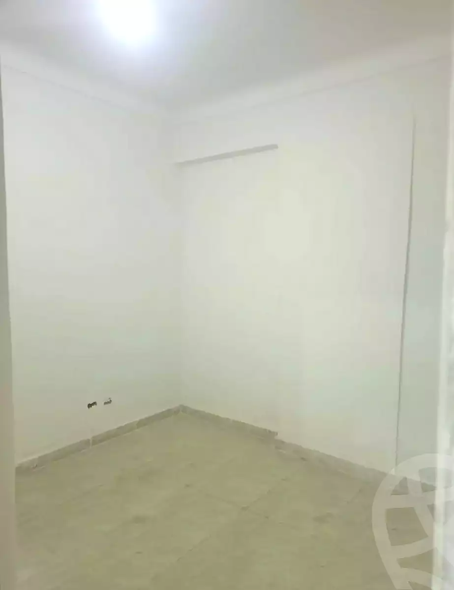 https://aqarmap.com.eg/en/listing/7143144-for-sale-alexandria-sydy-bshr-sydy-bshr-bhry