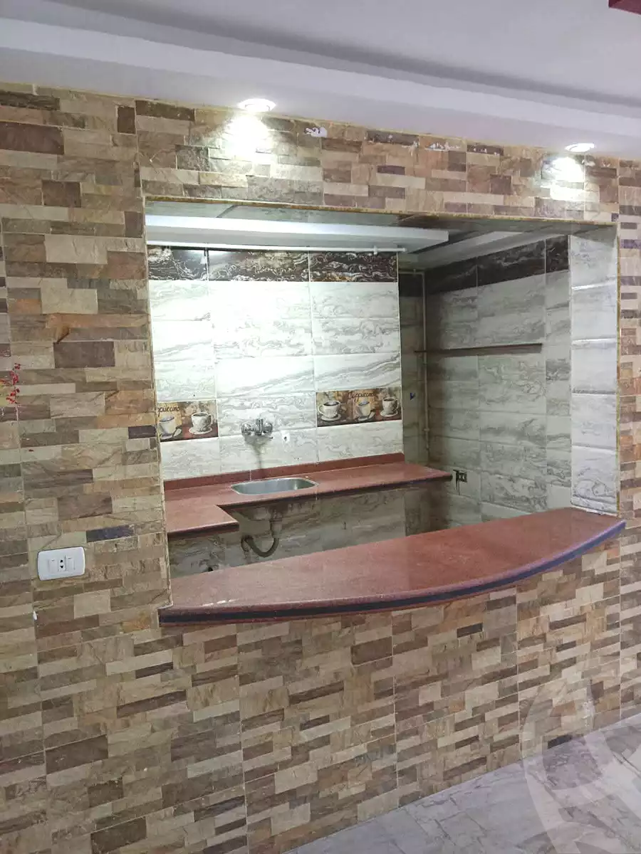 https://aqarmap.com.eg/ar/listing/7143288-for-sale-alexandria-miami-mahmoud-el-isawy-st