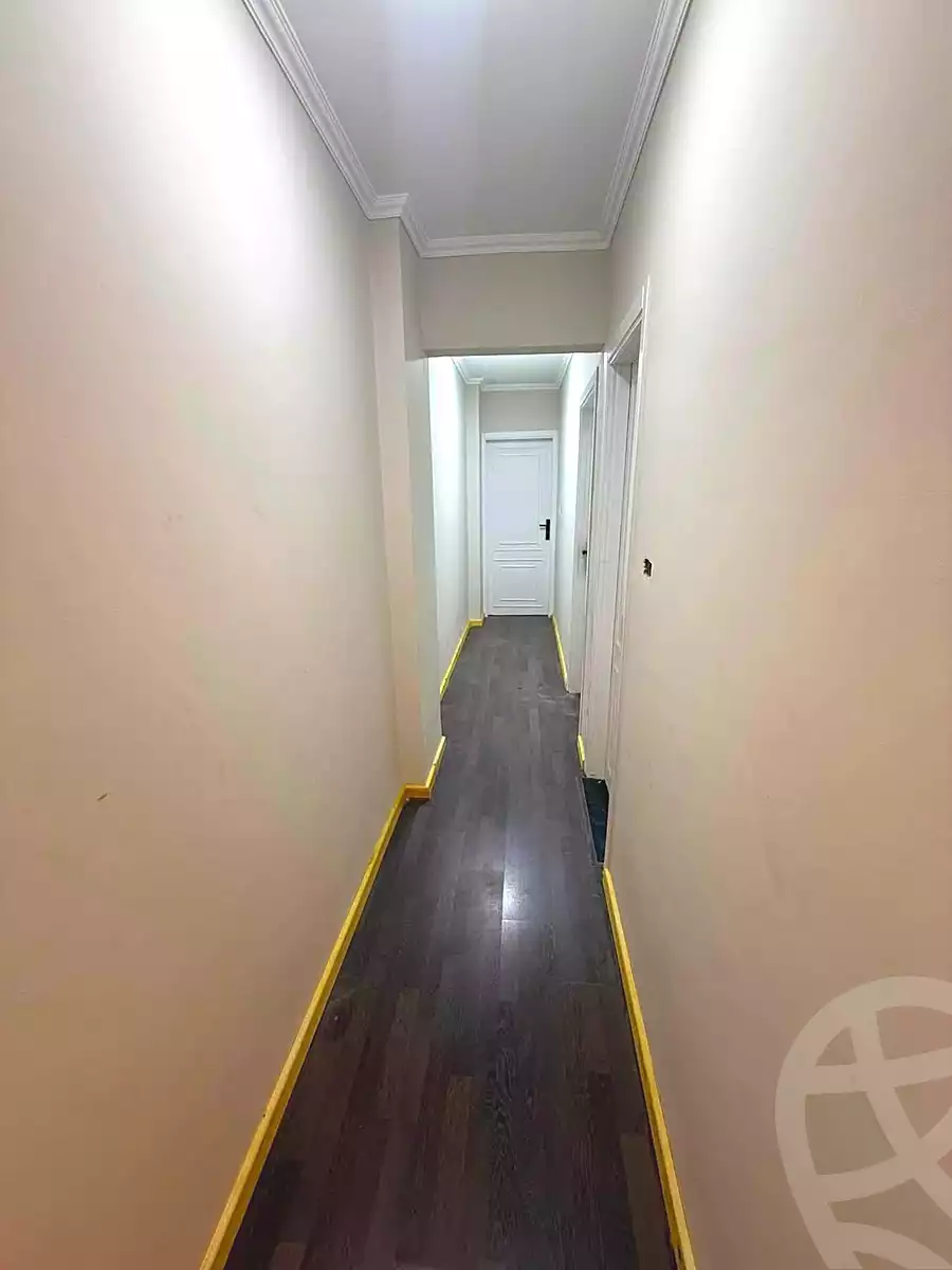https://aqarmap.com.eg/en/listing/7143332-for-sale-cairo-helwan-helwan-el-sharkeya-khesro-basha-st