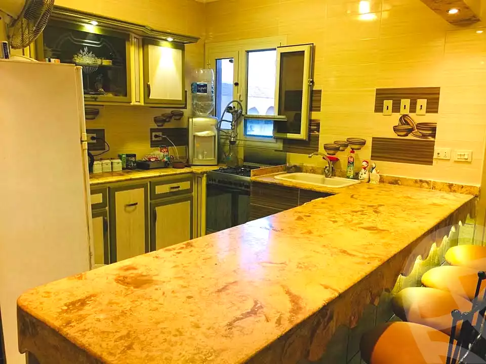 https://aqarmap.com.eg/ar/listing/7143393-for-sale-alexandria-al-agamy-bw-ywsf