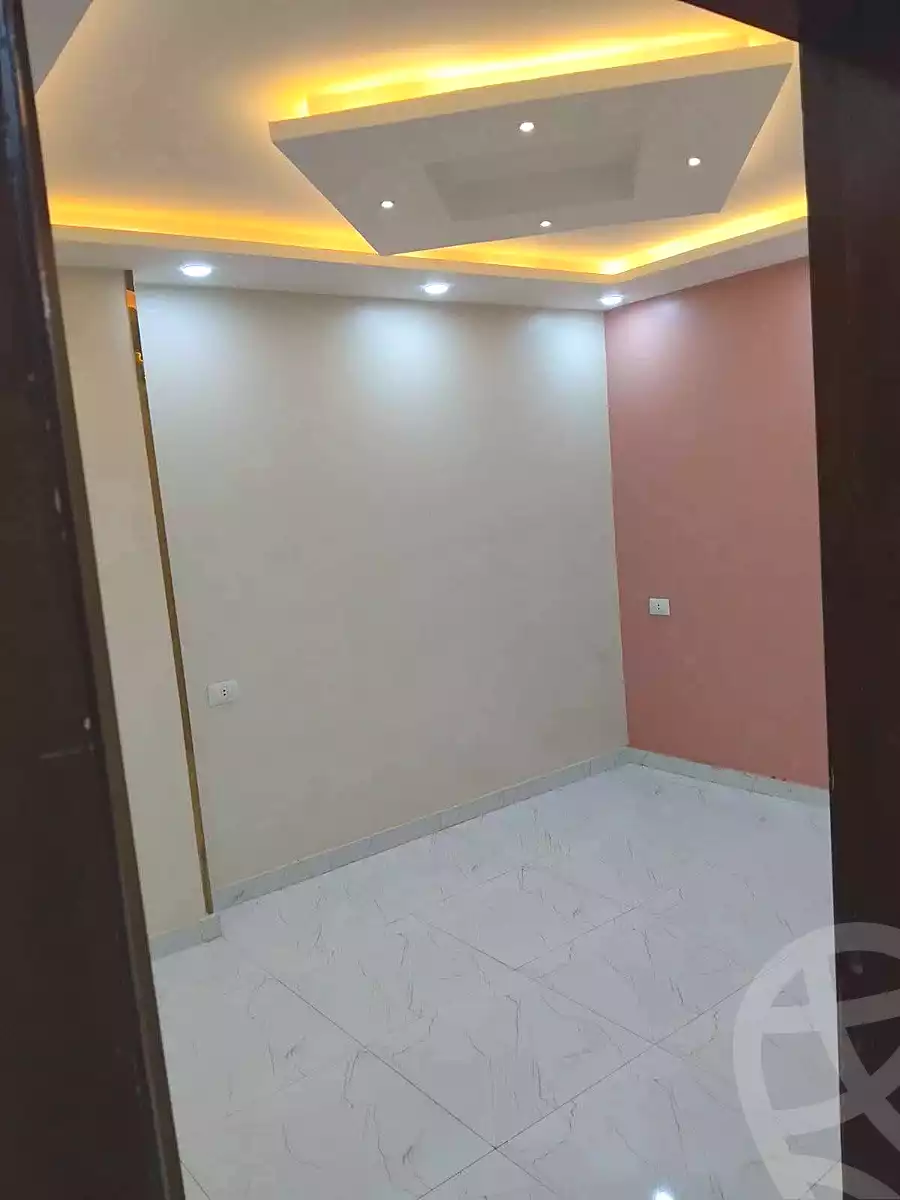 https://aqarmap.com.eg/ar/listing/7143455-for-rent-cairo-helwan-hadayek-helwan-nile-corniche-st