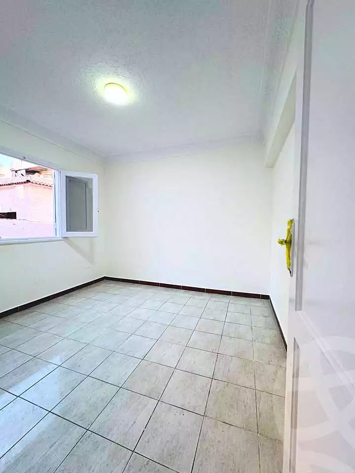 https://aqarmap.com.eg/ar/listing/7143688-for-sale-alexandria-al-agamy-shataa-el-nakheel