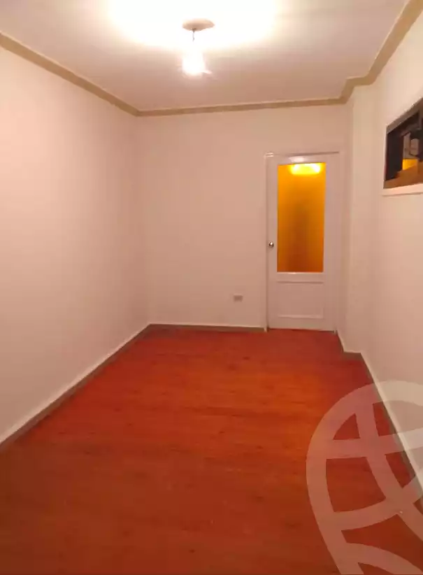 https://aqarmap.com.eg/ar/listing/7143884-for-rent-alexandria-ganaklis