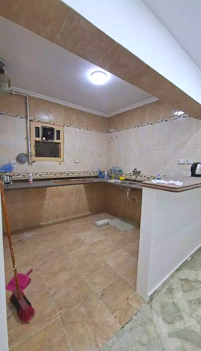 https://aqarmap.com.eg/ar/listing/7143886-for-sale-alexandria-sydy-bshr-sydy-bshr-bhry-shr-mhmwd-l-yswy