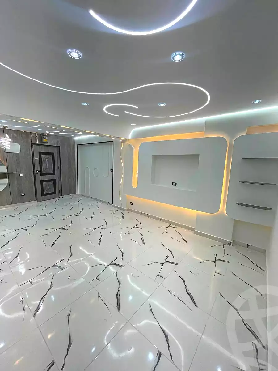 https://aqarmap.com.eg/ar/listing/7144023-for-sale-alexandria-lsywf-el-falki