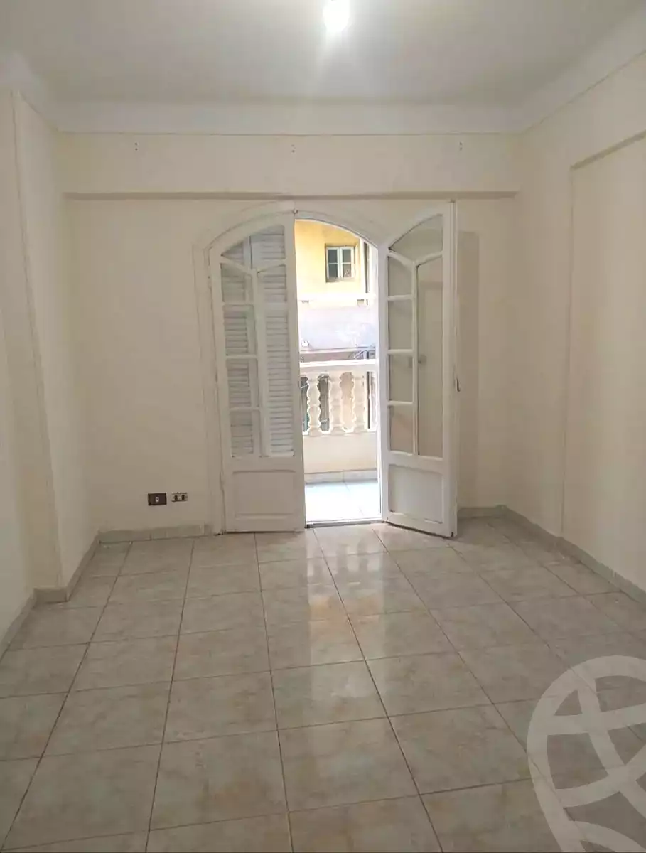 https://aqarmap.com.eg/en/listing/7144017-for-rent-alexandria-sydy-bshr-sydy-bshr-bhry-shr-mhmwd-l-yswy