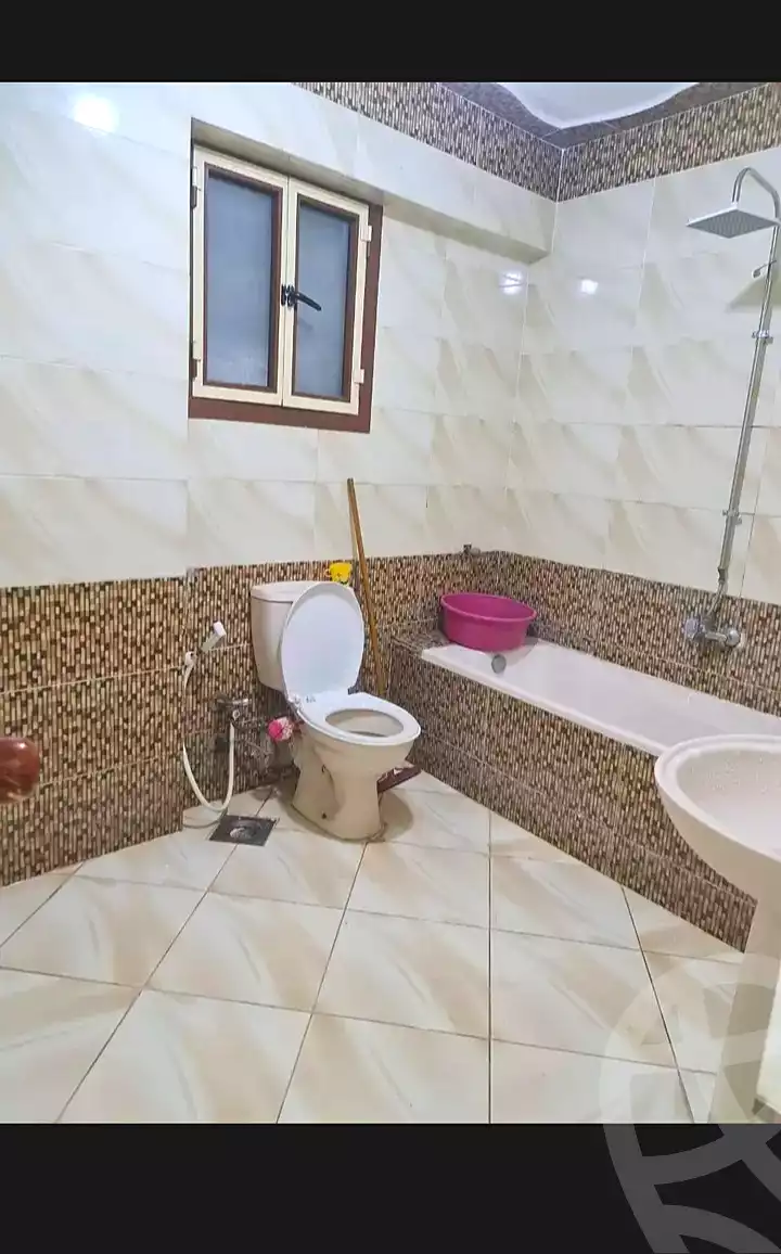https://aqarmap.com.eg/ar/listing/7144019-for-sale-alexandria-miami-khld-bn-lwlyd