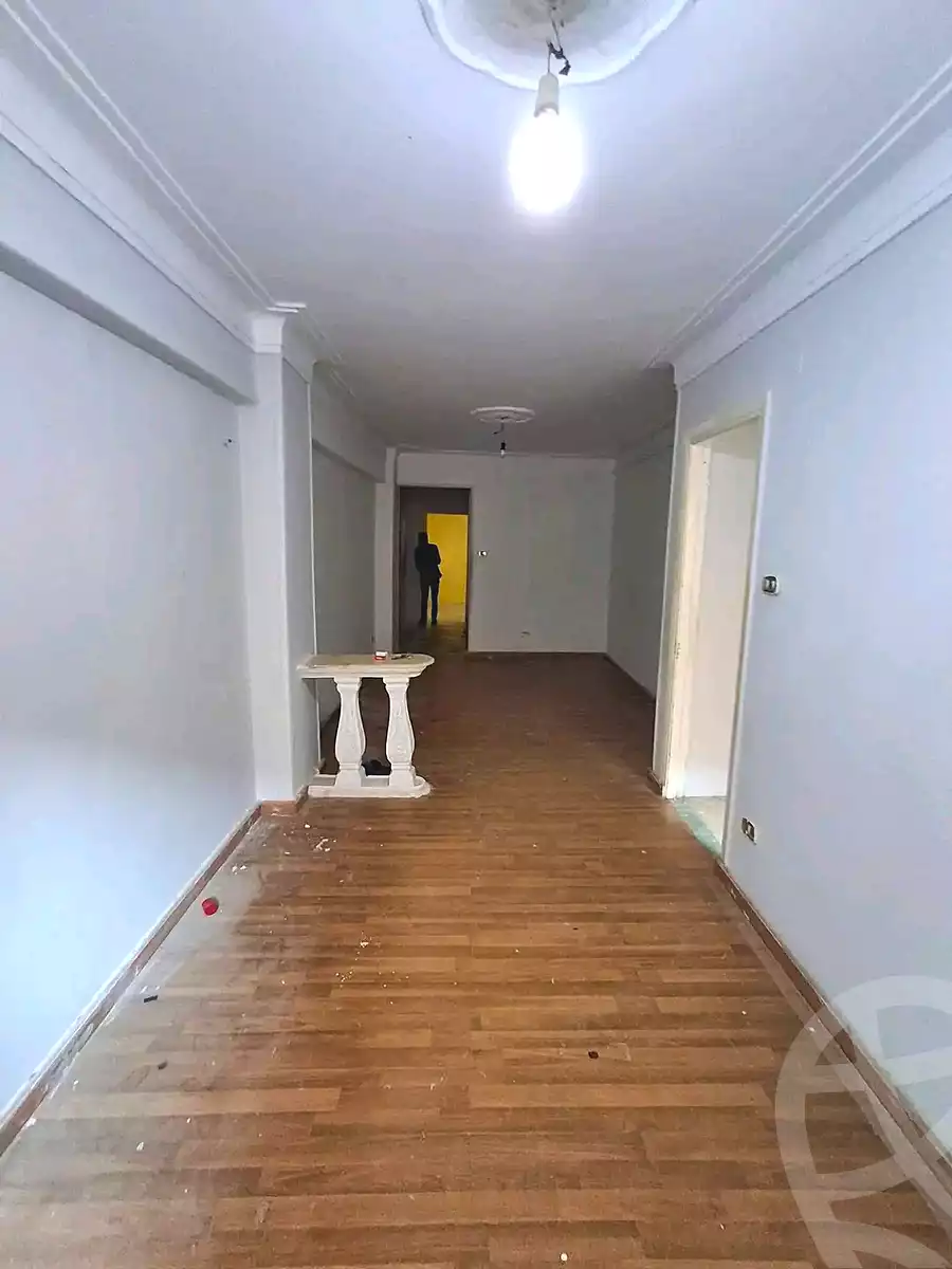 https://aqarmap.com.eg/en/listing/7144073-for-sale-alexandria-lsywf-el-falki