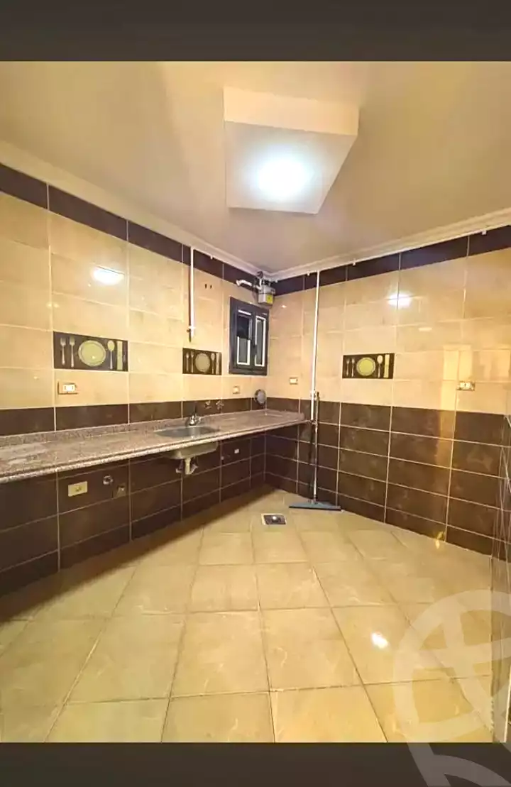 https://aqarmap.com.eg/ar/listing/7144086-for-sale-alexandria-miami-45-street