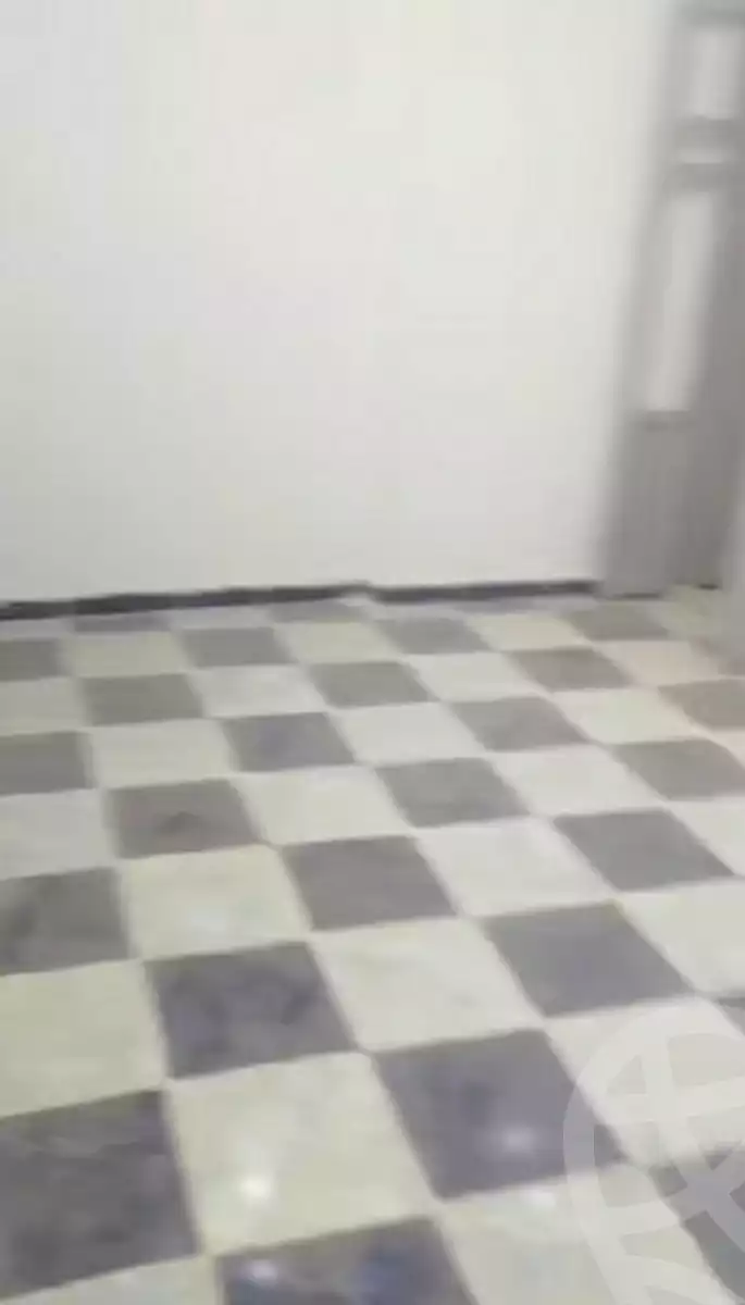 https://aqarmap.com.eg/ar/listing/7144134-for-rent-alexandria-new-miami-eskot