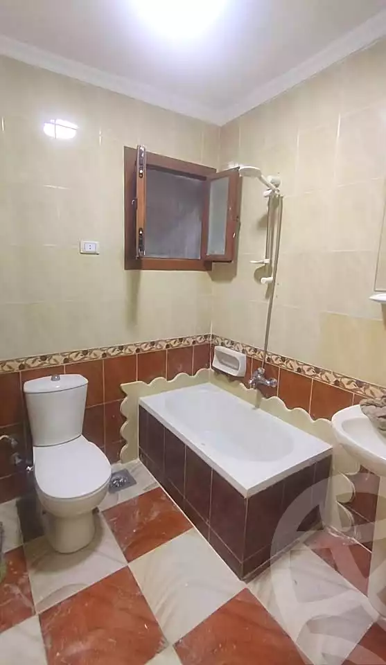 https://aqarmap.com.eg/ar/listing/7144290-for-sale-alexandria-sydy-bshr-sydy-bshr-qbly-rd-lfdly
