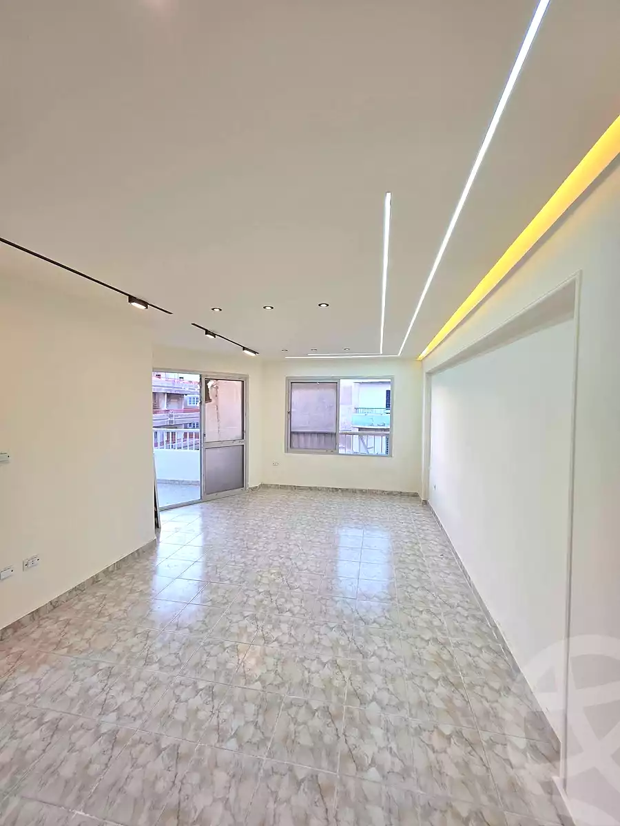 https://aqarmap.com.eg/ar/listing/7144304-for-sale-alexandria-al-agamy-shataa-el-nakheel