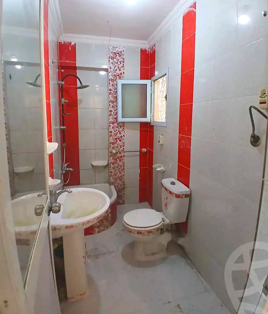 https://aqarmap.com.eg/en/listing/7144305-for-sale-alexandria-lsywf-el-falki