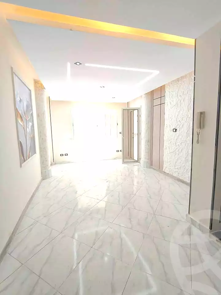 https://aqarmap.com.eg/en/listing/7144344-for-sale-alexandria-sydy-bshr-sydy-bshr-bhry-mohamed-el-srafi-st.