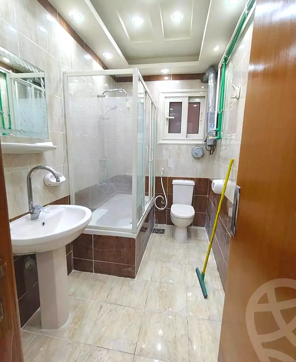 https://aqarmap.com.eg/en/listing/7144364-for-rent-alexandria-camp-cesar-el-gaish-rd