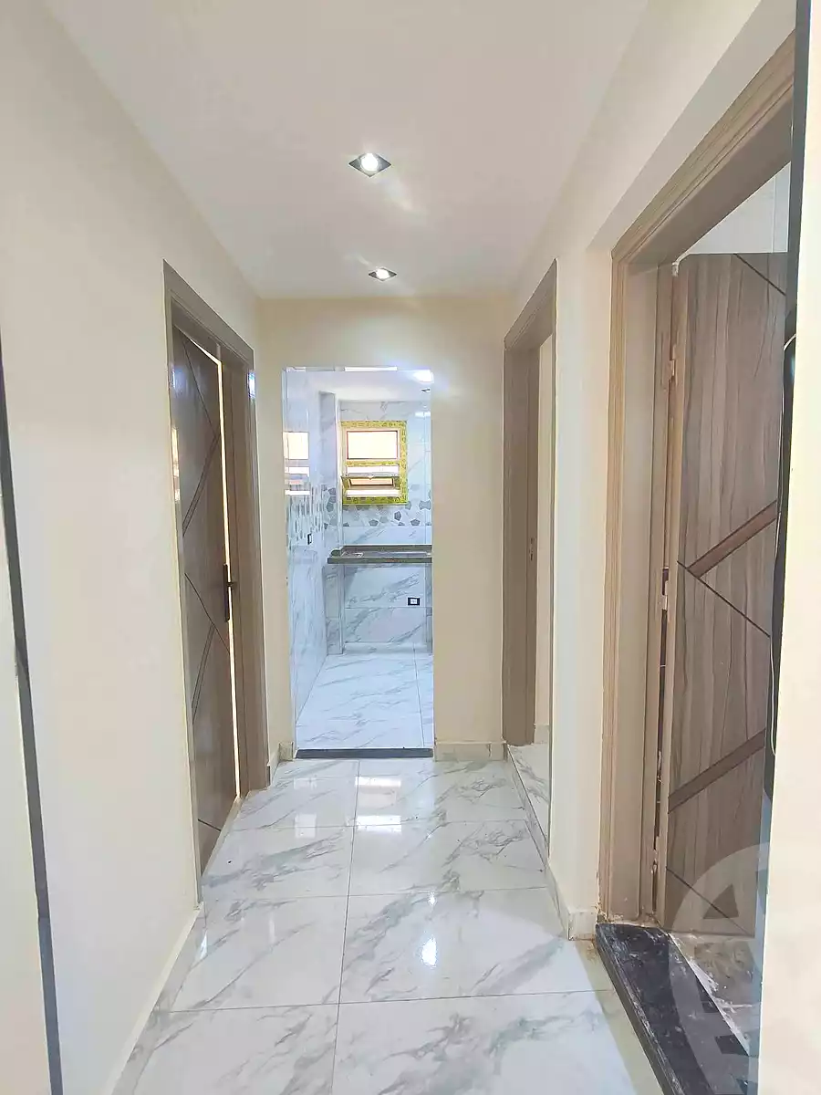 https://aqarmap.com.eg/ar/listing/7144653-for-sale-alexandria-sydy-bshr-sydy-bshr-bhry-mohamed-el-srafi-st.