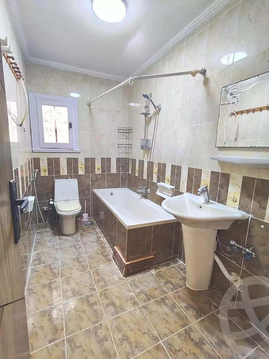 https://aqarmap.com.eg/ar/listing/7144653-for-sale-alexandria-sydy-bshr-sydy-bshr-bhry-mohamed-el-srafi-st.