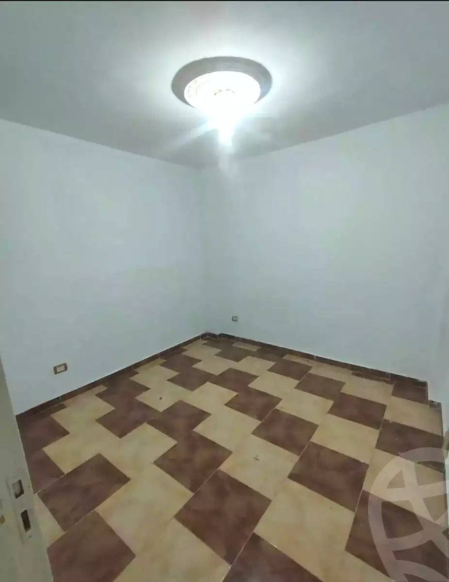 https://aqarmap.com.eg/en/listing/7145106-for-sale-alexandria-lsywf-el-falki