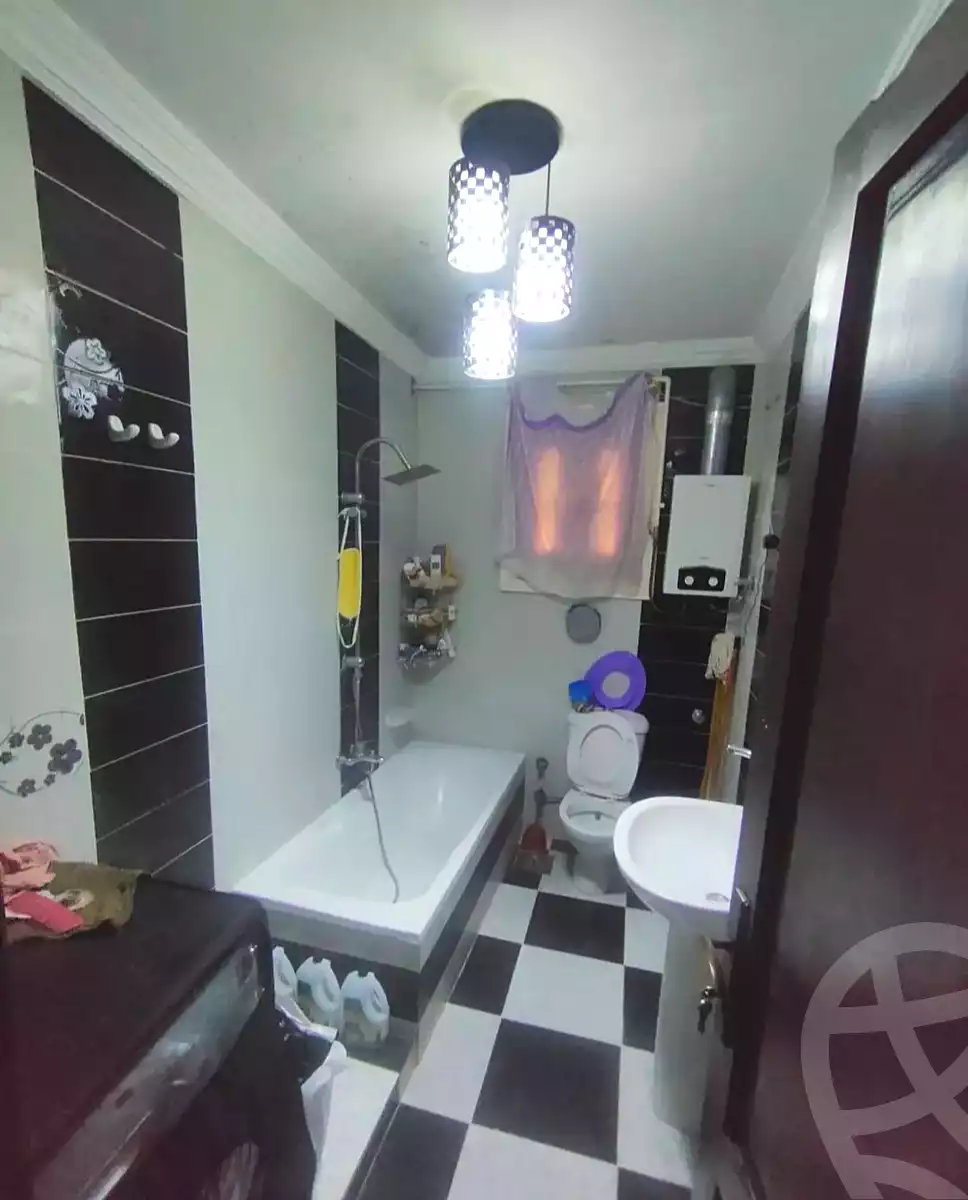https://aqarmap.com.eg/ar/listing/7145306-for-sale-alexandria-lsywf-el-falki