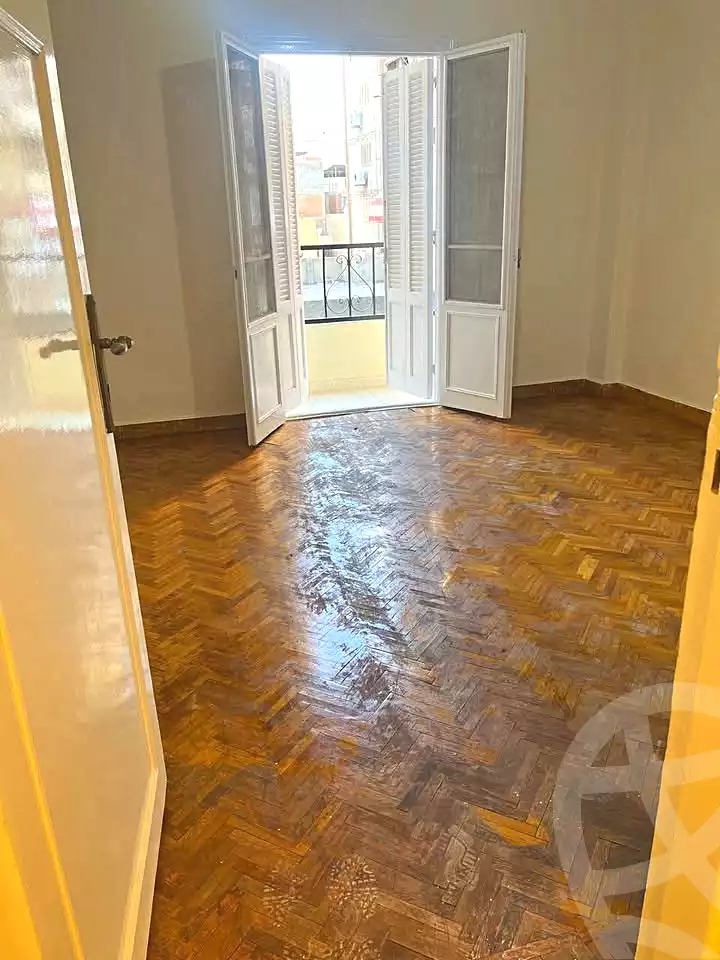 https://aqarmap.com.eg/ar/listing/7144589-for-sale-alexandria-fleming