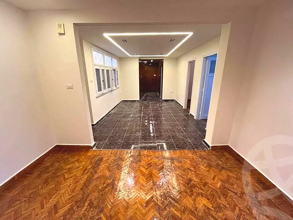 https://aqarmap.com.eg/ar/listing/7144589-for-sale-alexandria-fleming
