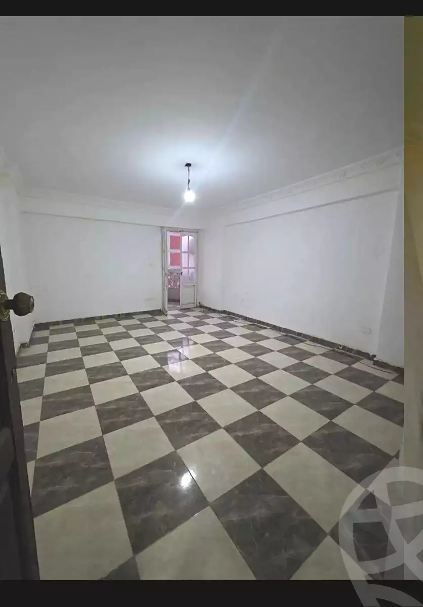 https://aqarmap.com.eg/ar/listing/7145093-for-sale-alexandria-sydy-bshr-sydy-bshr-bhry