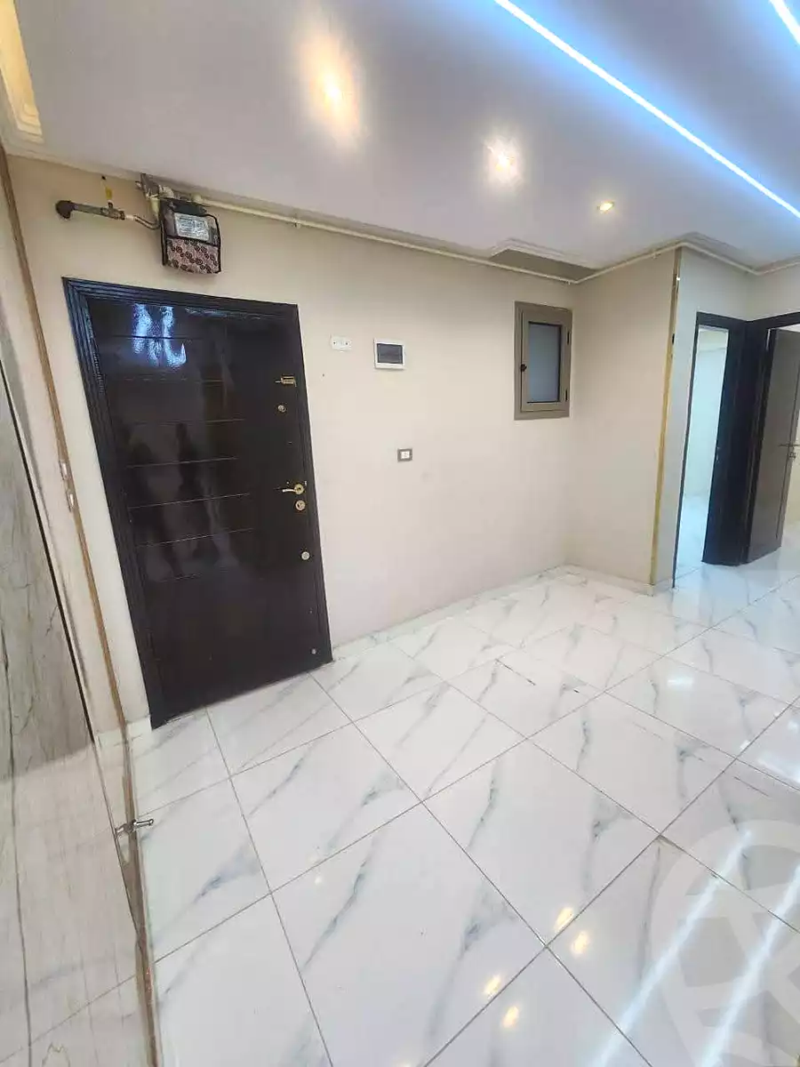 https://aqarmap.com.eg/ar/listing/7145376-for-sale-alexandria-lsywf-el-falki