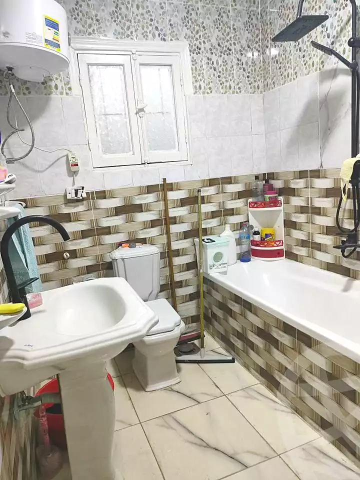 https://aqarmap.com.eg/ar/listing/7145444-for-sale-alexandria-al-agamy-faddah-st