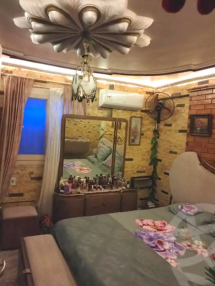 https://aqarmap.com.eg/ar/listing/7145455-for-sale-alexandria-al-agamy-el-hanouvel-radwan-st