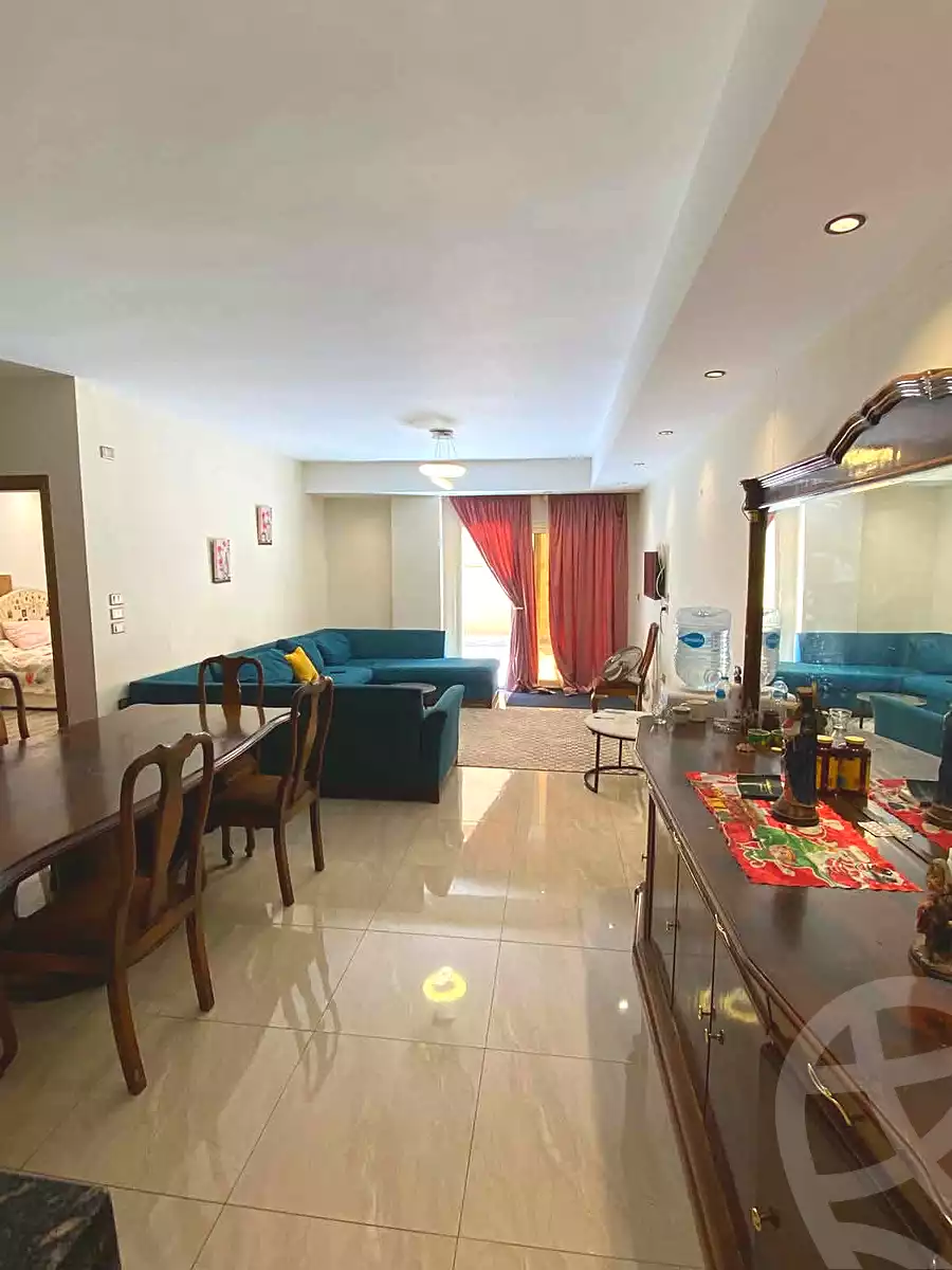 https://aqarmap.com.eg/ar/listing/7145684-for-sale-cairo-el-sheikh-zayed-city-el-hay-elsabeaa-lhy-lsb