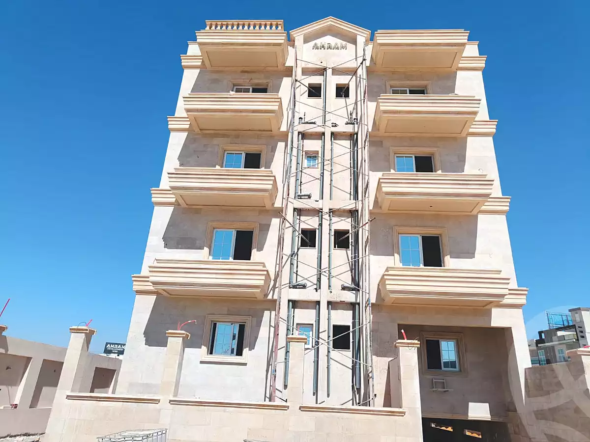 https://aqarmap.com.eg/ar/listing/7145736-for-sale-cairo-new-cairo-bait-el-watan-shml-byt-lwtn