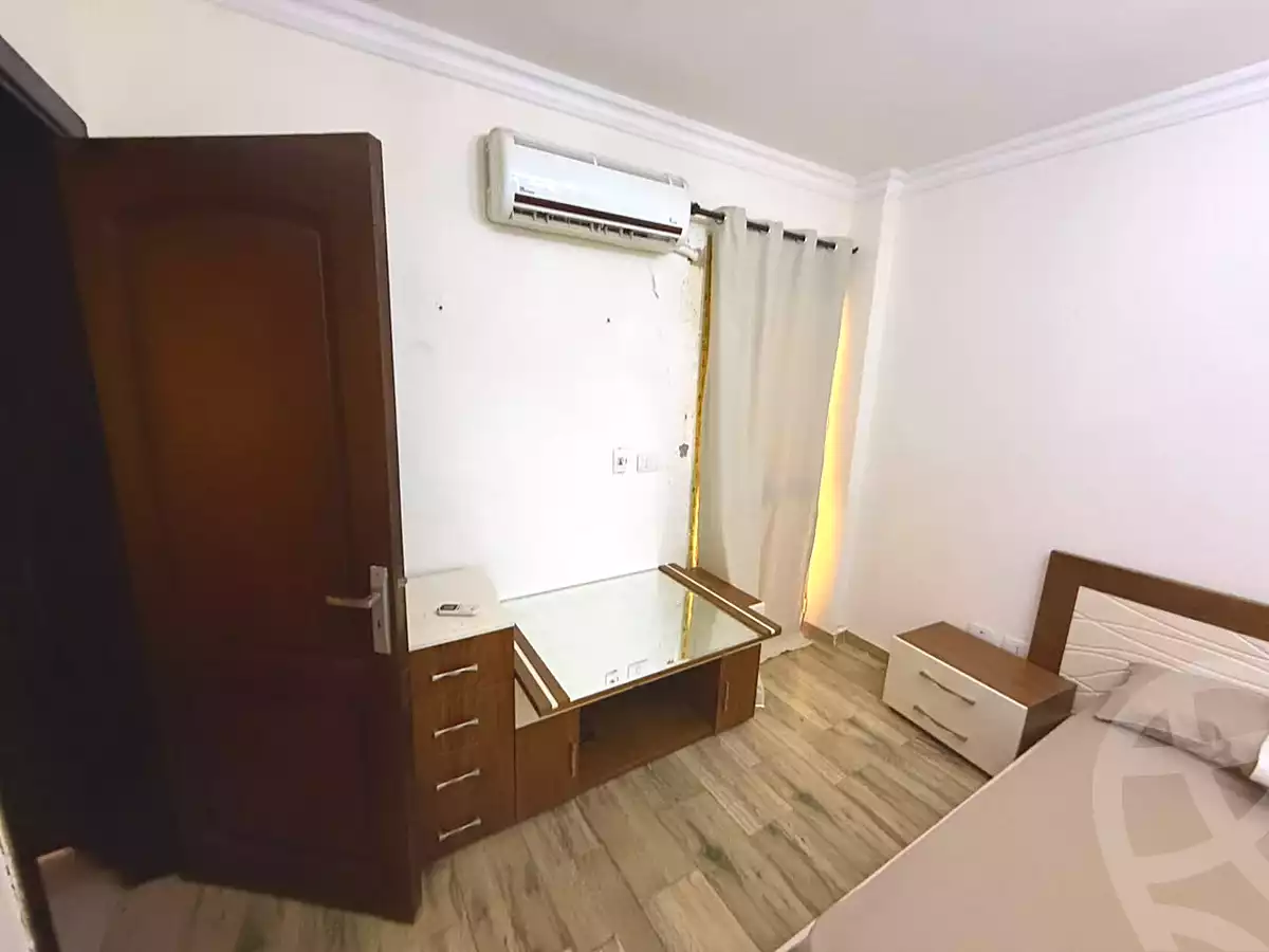 https://aqarmap.com.eg/en/listing/7145829-for-rent-cairo-el-sheikh-zayed-city-compounds-jn-zyd