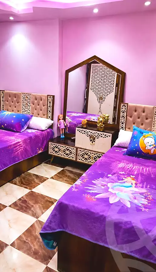 https://aqarmap.com.eg/en/listing/7145994-for-sale-cairo-helwan-hadayek-helwan-nile-corniche-st