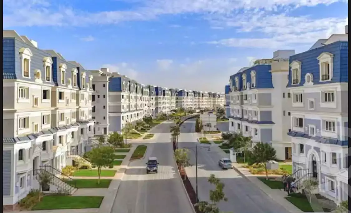 https://aqarmap.com.eg/en/listing/7146001-for-sale-cairo-new-cairo-compounds-mountain-view-1