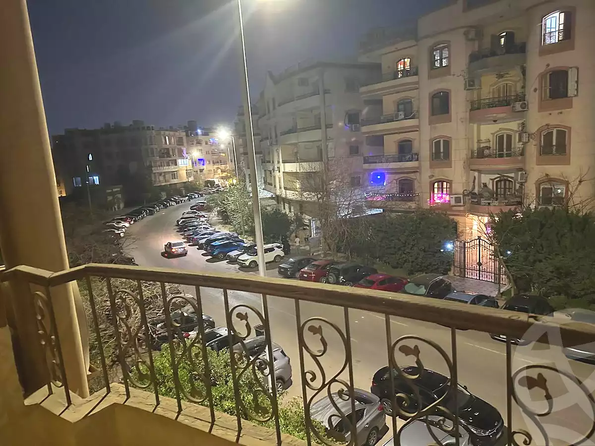 https://aqarmap.com.eg/ar/listing/7146147-for-sale-cairo-new-cairo-el-narges-el-narges-omarat-gamal-kamel-st
