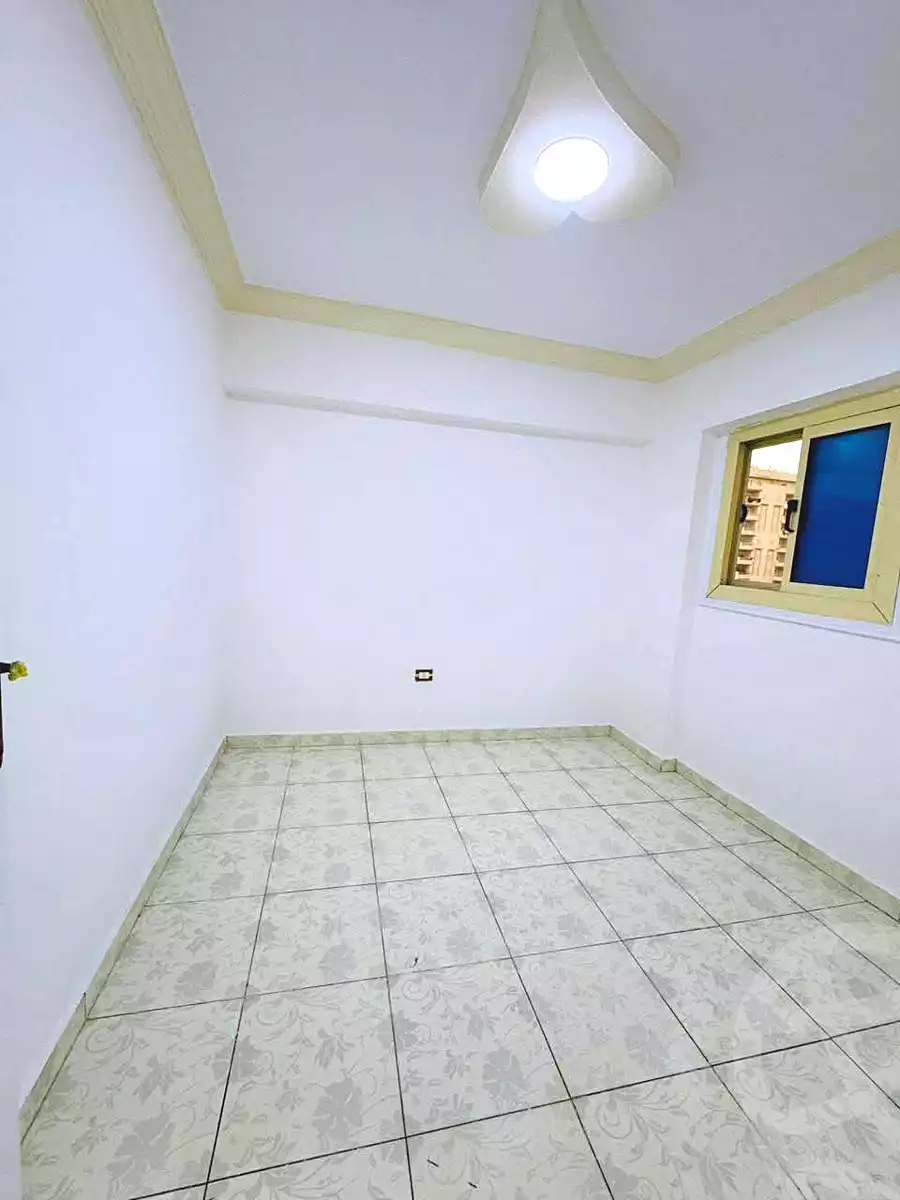 https://aqarmap.com.eg/ar/listing/7146393-for-sale-alexandria-al-agamy-shataa-el-nakheel-armed-forces-buildings