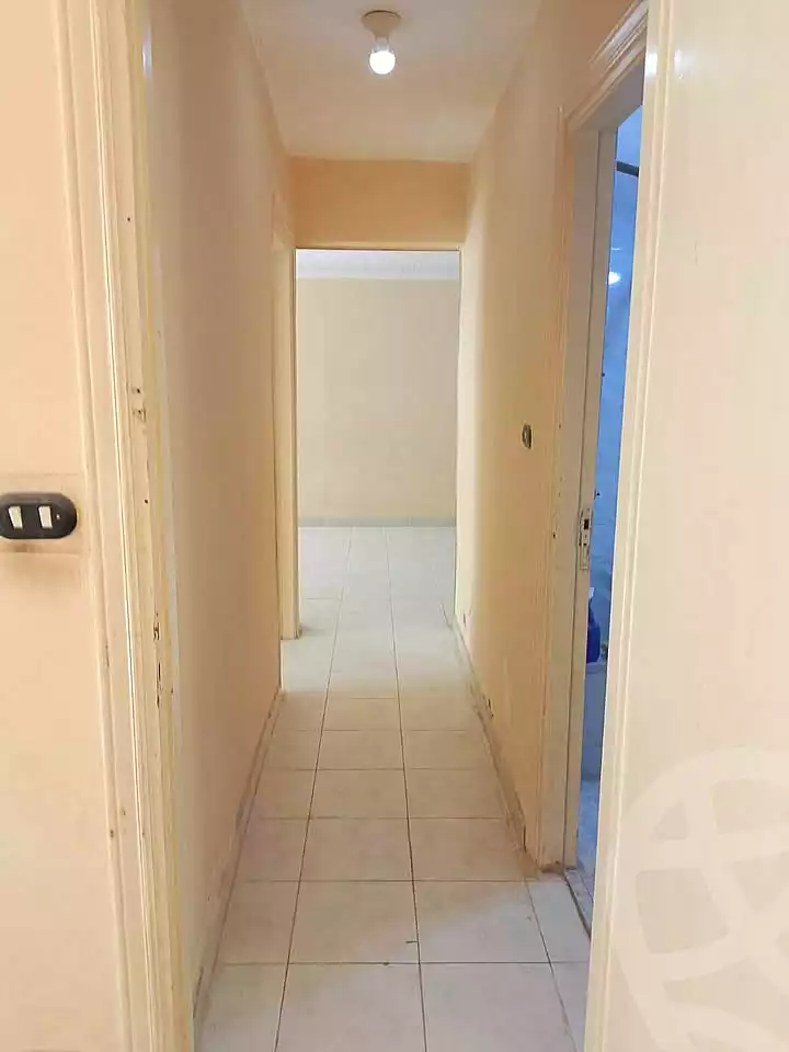 https://aqarmap.com.eg/en/listing/7146484-for-sale-alexandria-al-agamy-el-hanouvel-abd-el-moneam-gaber-st