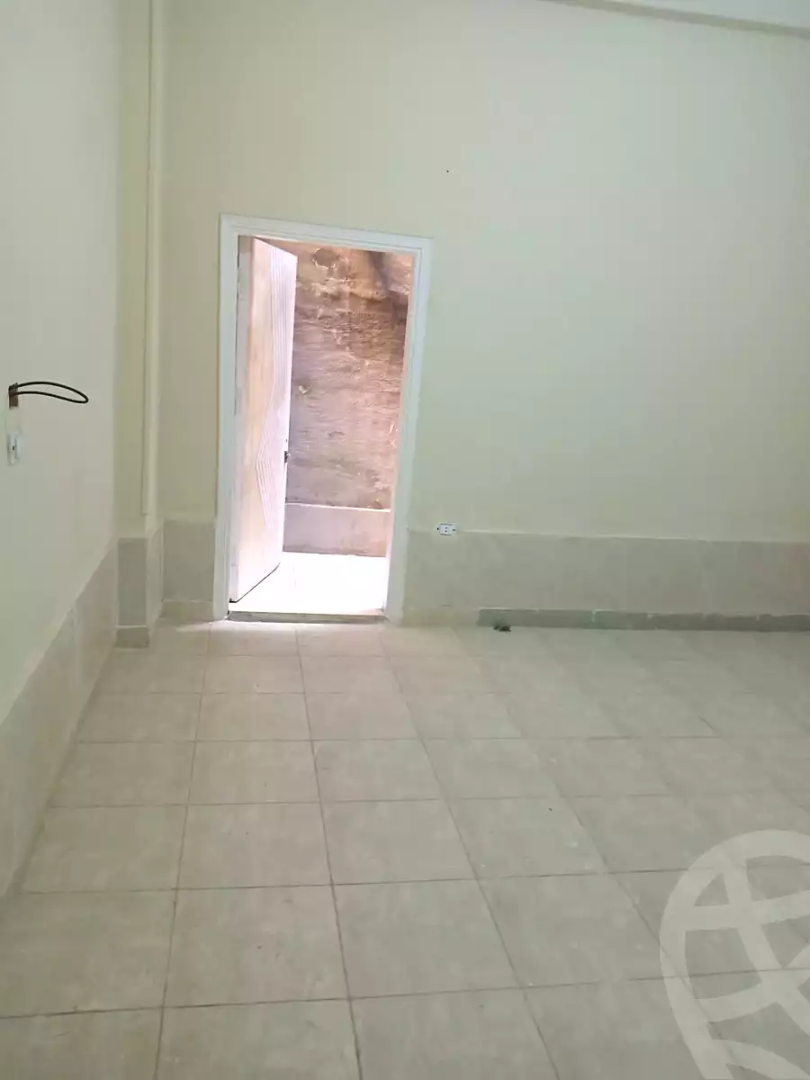 https://aqarmap.com.eg/ar/listing/7146501-for-sale-cairo-el-zaytun-hlmy-lzytwn-qassem-basha-st