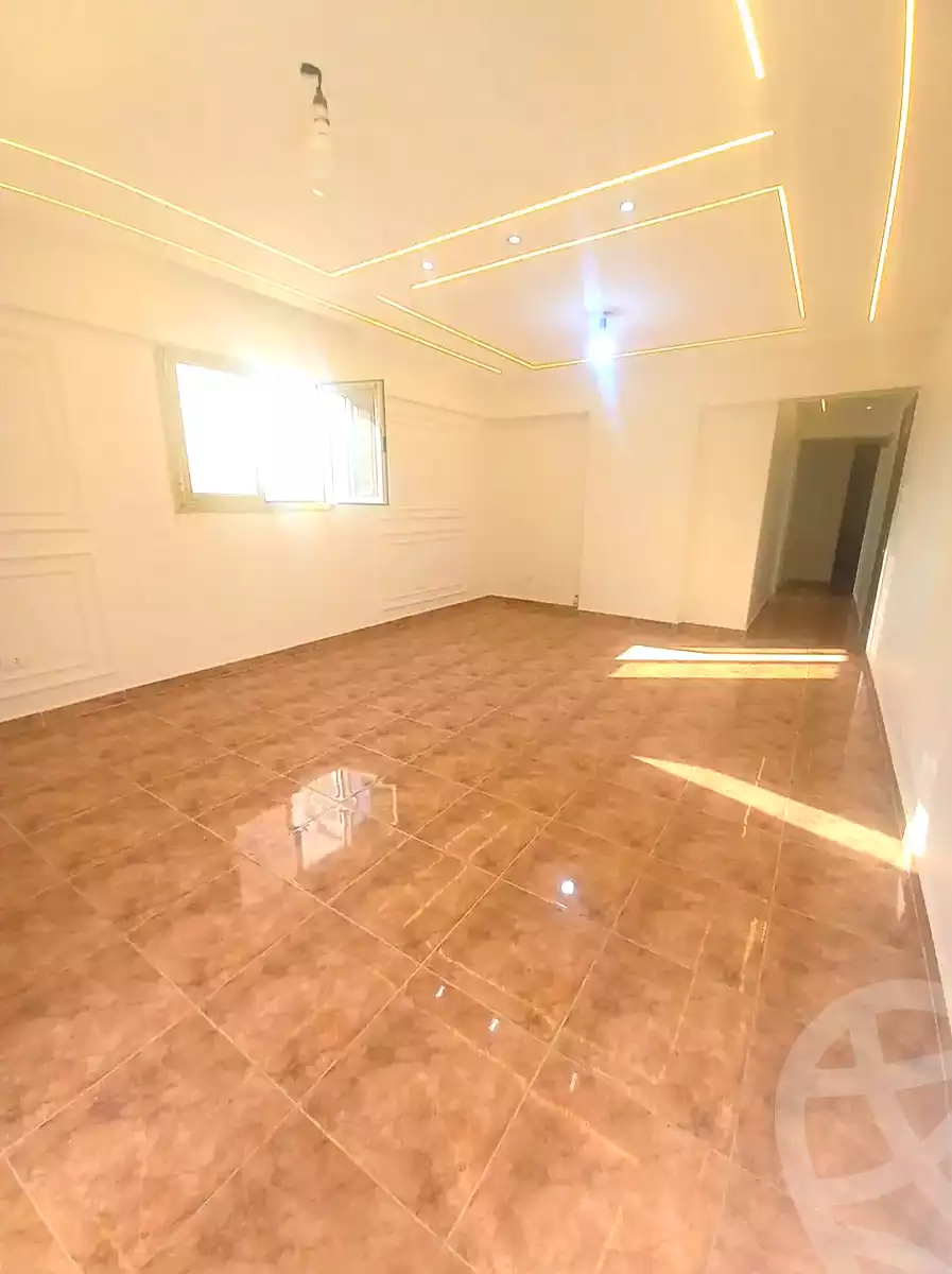 https://aqarmap.com.eg/en/listing/7144878-for-sale-alexandria-sydy-bshr-sydy-bshr-bhry