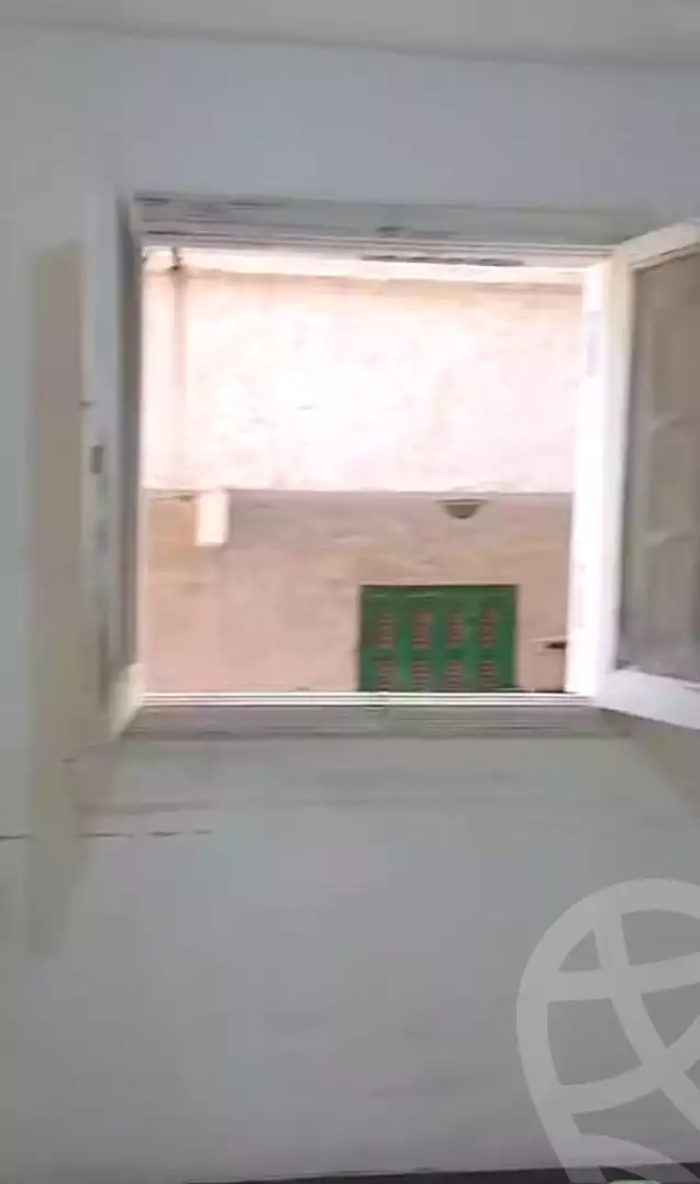 https://aqarmap.com.eg/en/listing/7146623-for-sale-alexandria-al-agamy-el-hanouvel-el-kholafaa-el-rashdeen-st