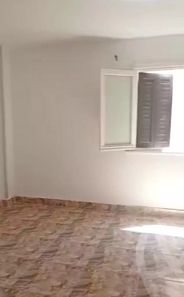 https://aqarmap.com.eg/ar/listing/7146693-for-sale-alexandria-al-agamy-el-hanouvel