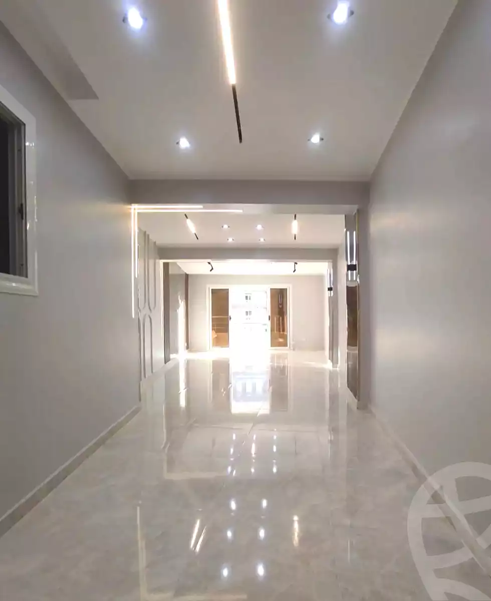 https://aqarmap.com.eg/ar/listing/7146692-for-sale-alexandria-el-asafra-l-sfr-bhry-el-geish-rd