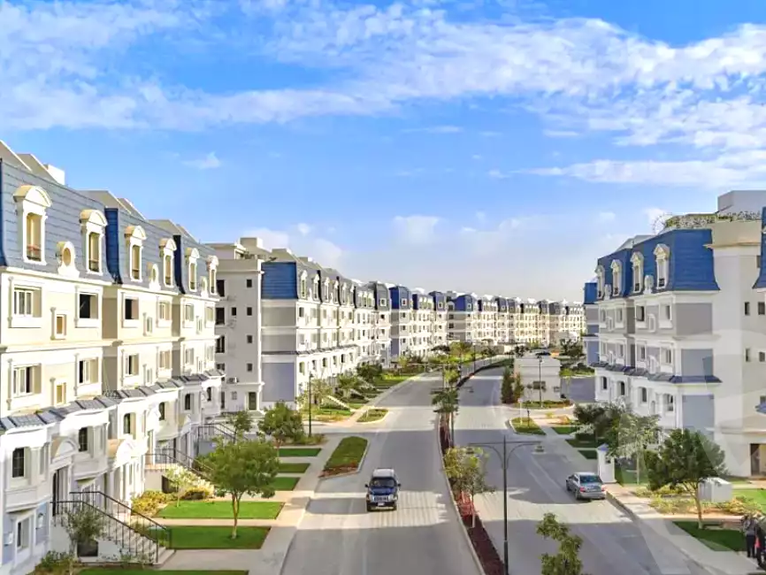 https://aqarmap.com.eg/en/listing/7131800-for-sale-cairo-new-cairo-compounds-mountain-view-hyde-park
