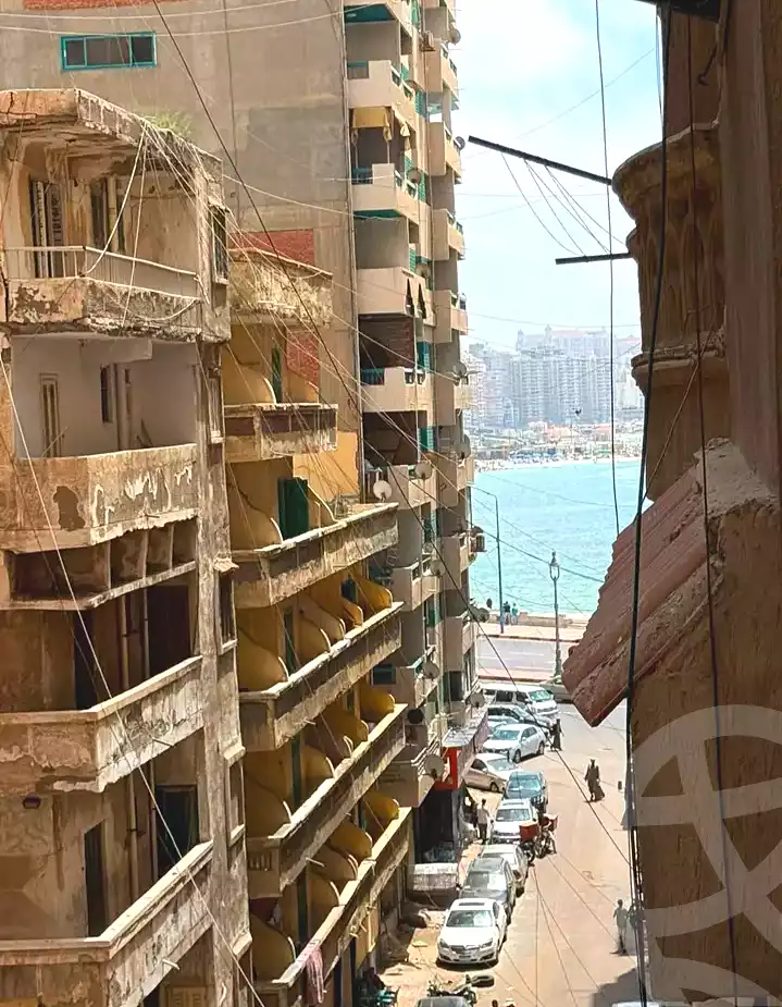 https://aqarmap.com.eg/ar/listing/7146926-for-sale-alexandria-miami-kaad-assrab-al-bhar-st