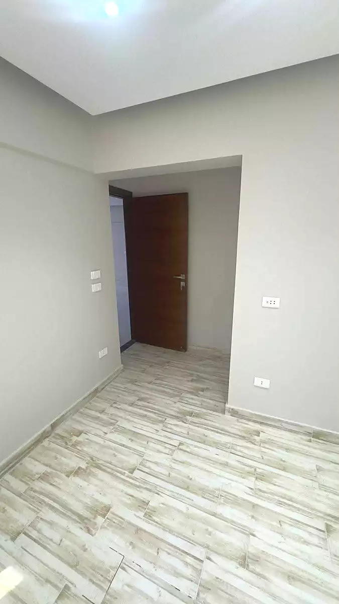 https://aqarmap.com.eg/en/listing/7147015-for-rent-alexandria-lsywf-gamila-city-compound