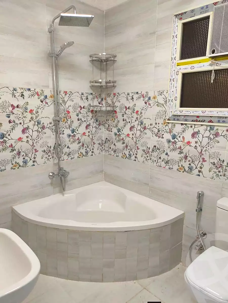 https://aqarmap.com.eg/ar/listing/7145240-for-sale-cairo-ain-shams-el-naam