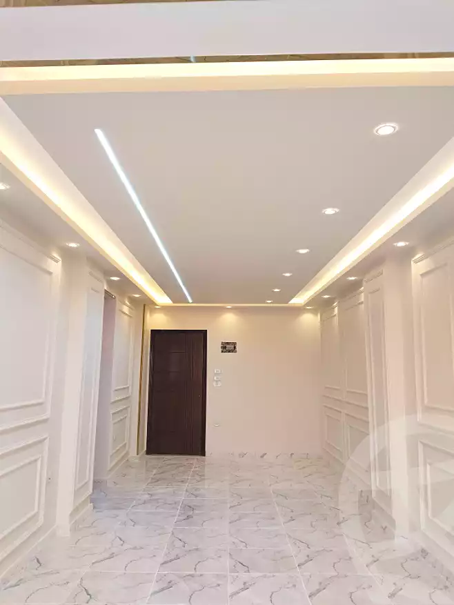 https://aqarmap.com.eg/en/listing/7147365-for-sale-alexandria-al-agamy-el-hanouvel-abo-bakr-el-sedeek-st