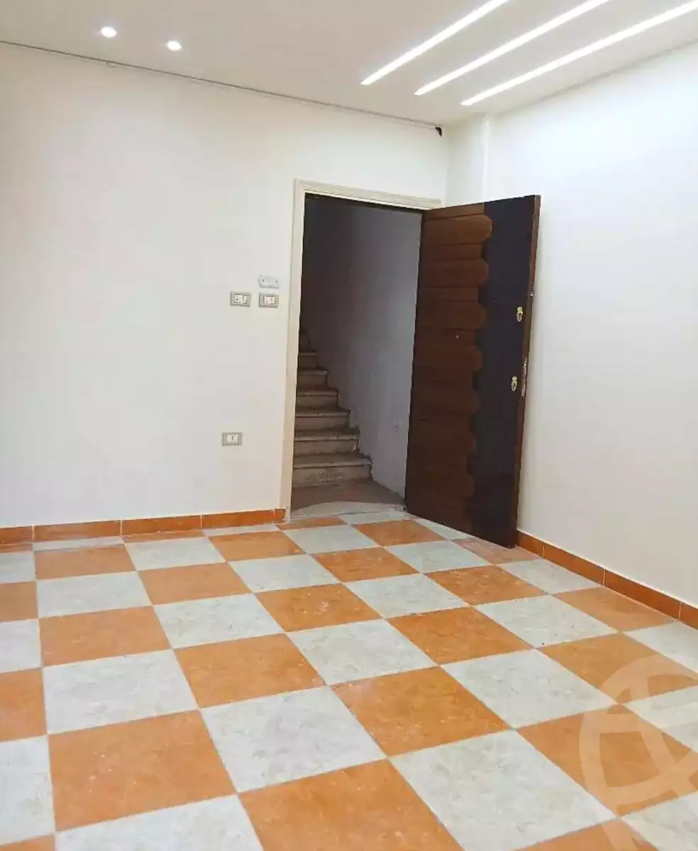 https://aqarmap.com.eg/ar/listing/7147517-for-sale-alexandria-el-asafra-shr-45