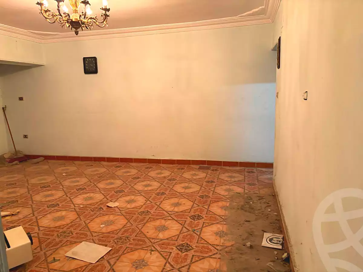 https://aqarmap.com.eg/ar/listing/7147490-for-sale-cairo-15th-of-may-mjwr-7