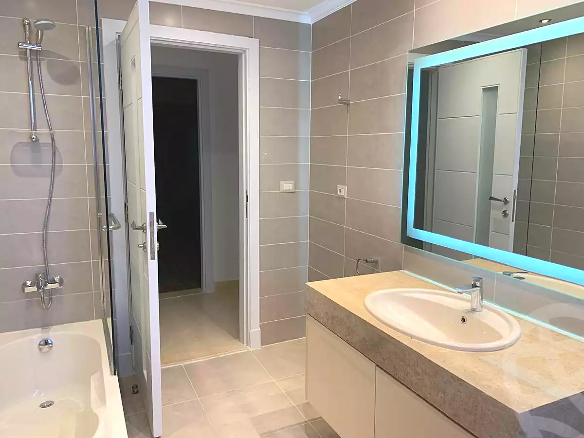 https://aqarmap.com.eg/ar/listing/7147631-for-rent-cairo-6th-of-october-compounds-palm-parks